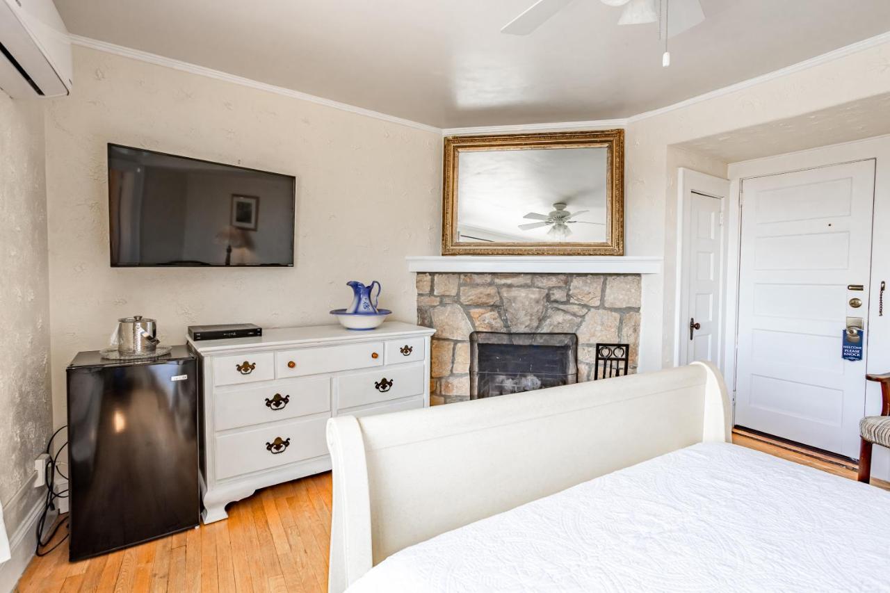 Echo Mountain Inn Hendersonville Exteriér fotografie